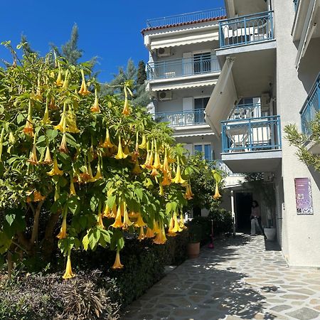 Drossinos Studios Poros Town Luaran gambar